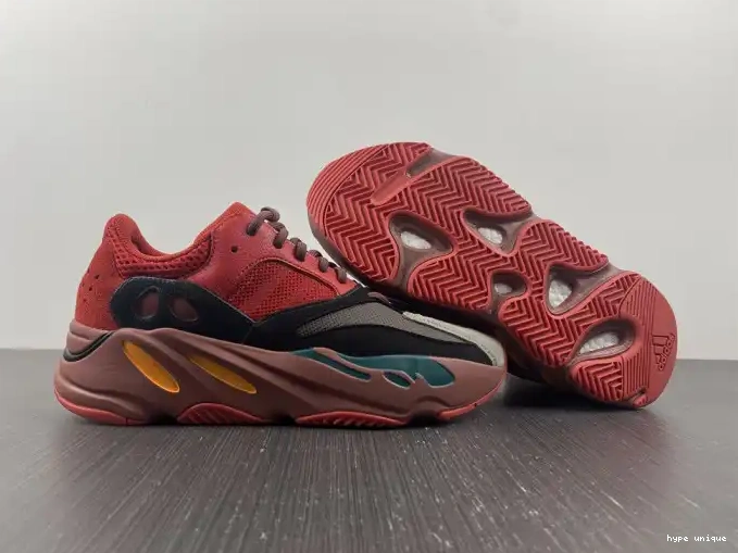 hype HQ6979 Boost Hi-Res 700 Adidas Yeezy Red 0516